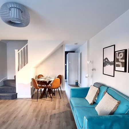 Quay House By Switchback Stays With Free Parking คาร์ดิฟฟ์ ภายนอก รูปภาพ