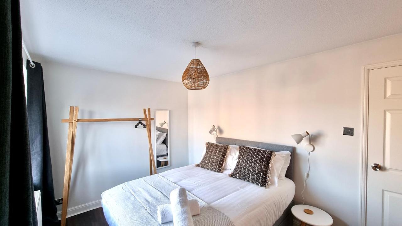 Quay House By Switchback Stays With Free Parking คาร์ดิฟฟ์ ภายนอก รูปภาพ