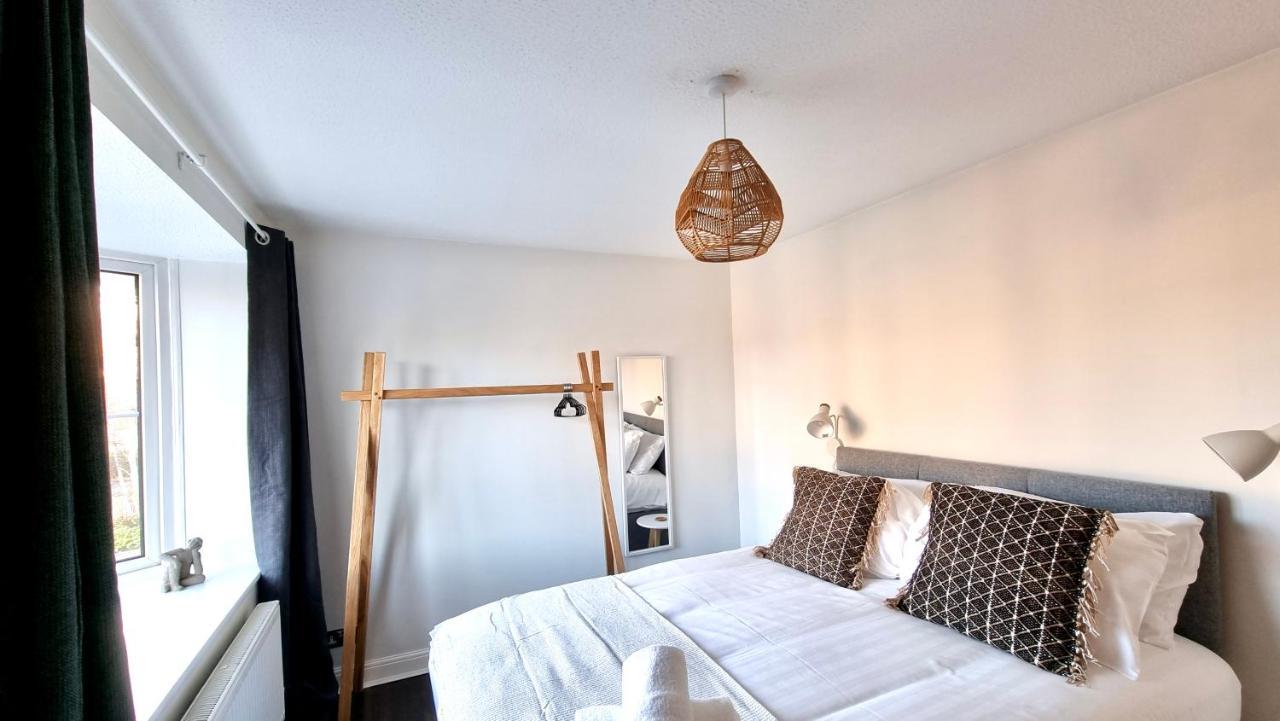 Quay House By Switchback Stays With Free Parking คาร์ดิฟฟ์ ภายนอก รูปภาพ