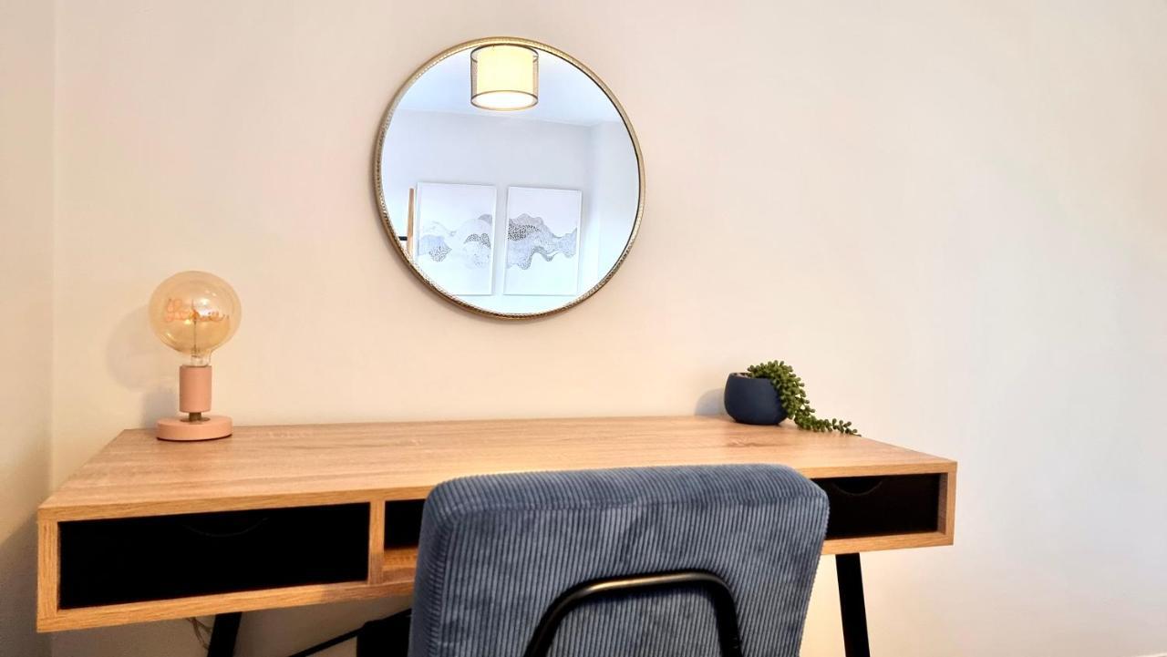 Quay House By Switchback Stays With Free Parking คาร์ดิฟฟ์ ภายนอก รูปภาพ